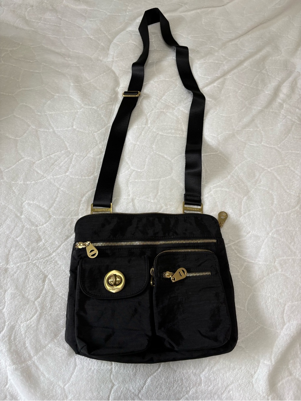 Baggallini Black Crossbody Bag with Gold Hardware